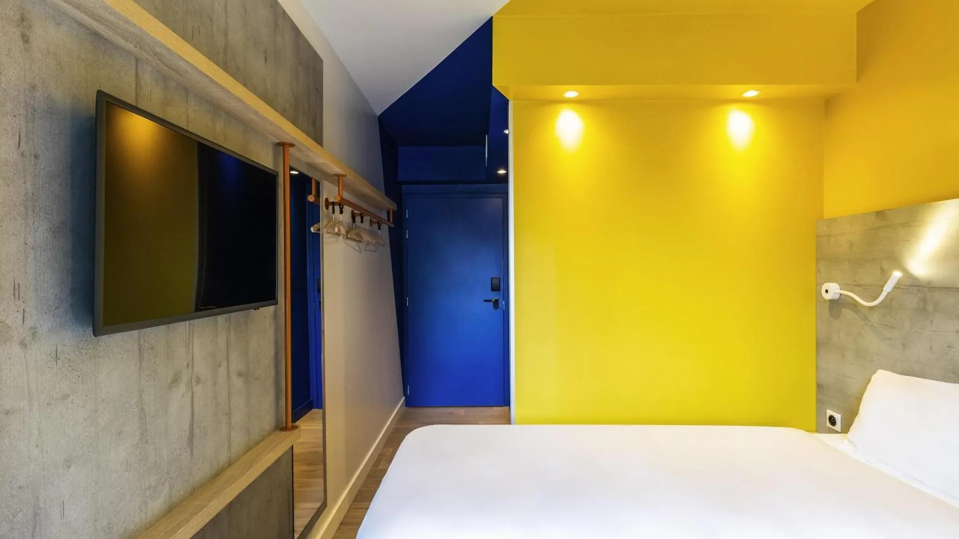 8 Hôtels Ibis Budget en Île-de-France Worth Booking